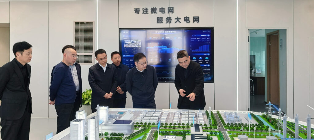 耀宁科技集团江西储能系统二期项目签约，鹰潭市市长出席见证2